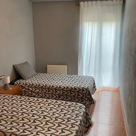 Dom wakacyjny Habitatge D'us Turistic Lo Cresol Prat de Comte